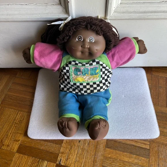 Vintage Cabbage Patch Doll - Picture 2 of 8